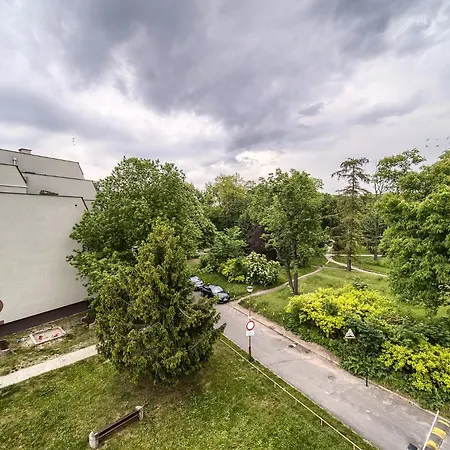 Park Skowroni Homely By Bookinghost Appartement